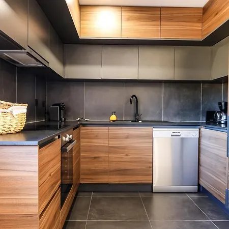 Avelino Carolino L Com Roteiro Incluido シャレー